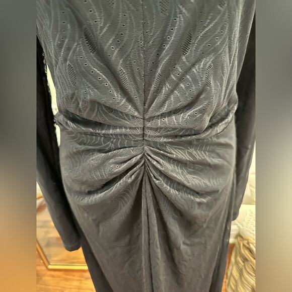 Rotate Birger Christensen Stretch Lace Deep V-Neck Long Sleeve Midi Dress - Picture 4 of 15